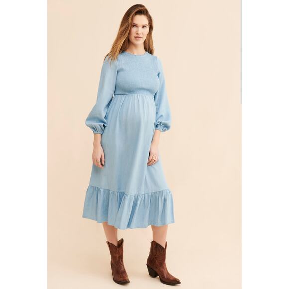 Ingrid & Isabel The Meadow Smocked Chambray Midi Dress Maternity‎ Cottagecore XS - Picture 1 of 8